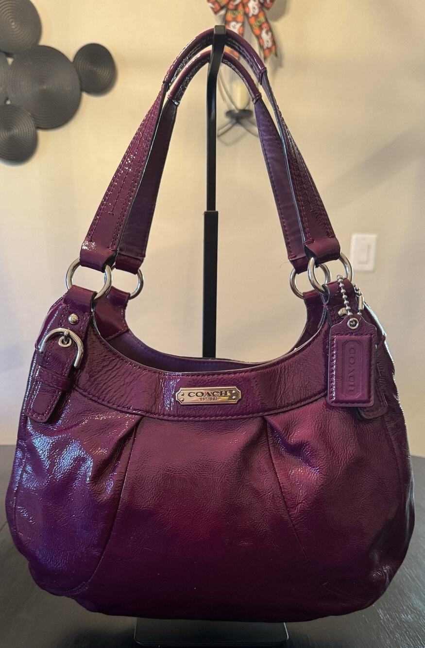 Y2K Coach Soho Hobo Shoulder Bag And Plum Purple Patent Leather Excellent!
